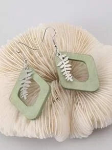 Leaf Hollowed-Out Earrings (MULTIPLE COLORS)