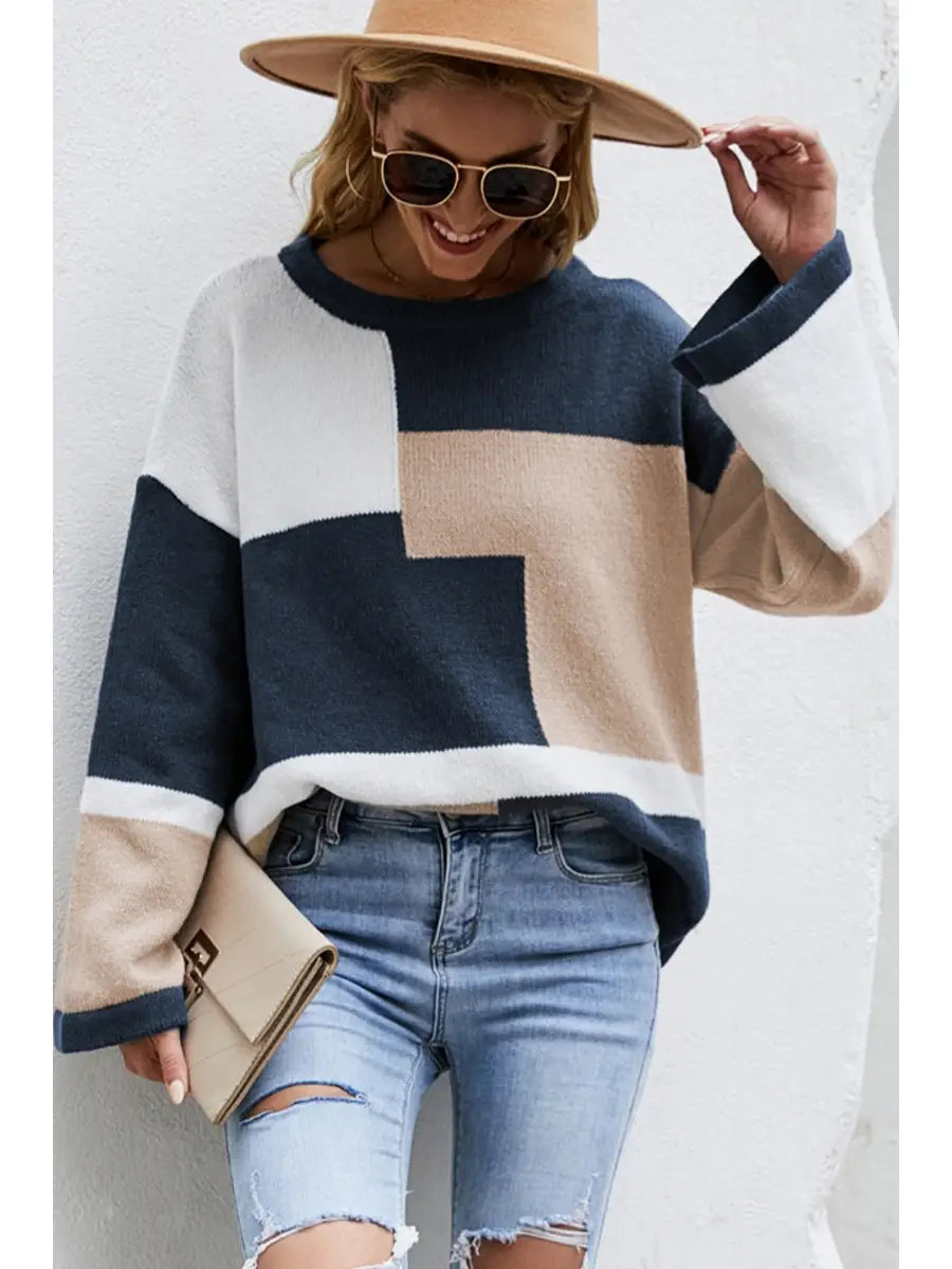 ROUND NECK LONG SLEEVE KNIT SWEATER